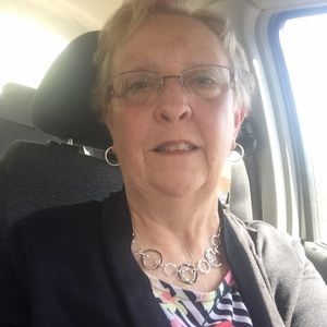 Meet your Posher, Lynne